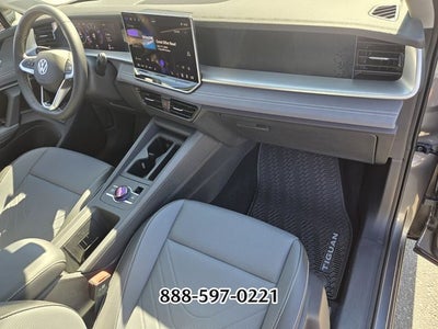 2025 Volkswagen Tiguan 2.0T SE