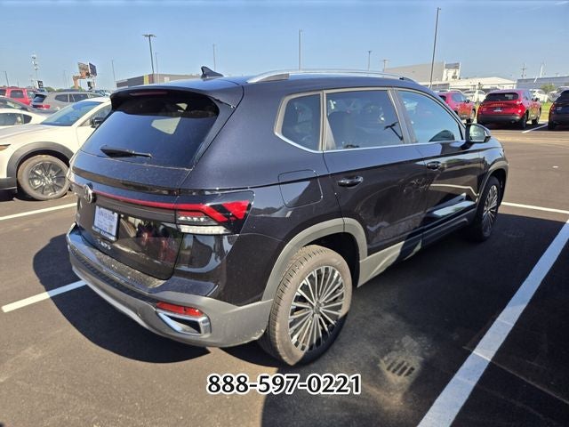 2025 Volkswagen Taos 1.5T SE