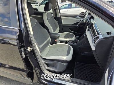 2025 Volkswagen Taos 1.5T SE