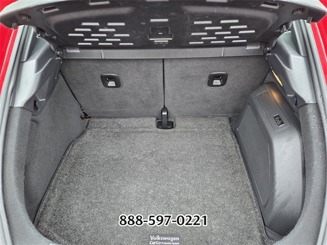 2014 Volkswagen Beetle 2.0T R-Line