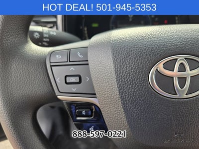 2025 Toyota Camry LE