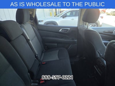 2018 Nissan Pathfinder SV
