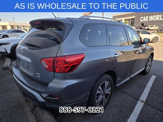 2018 Nissan Pathfinder SV