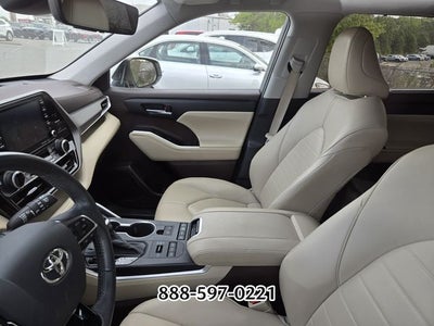 2021 Toyota Highlander XLE