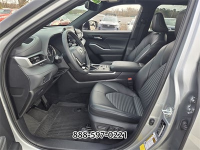 2022 Toyota Highlander XSE