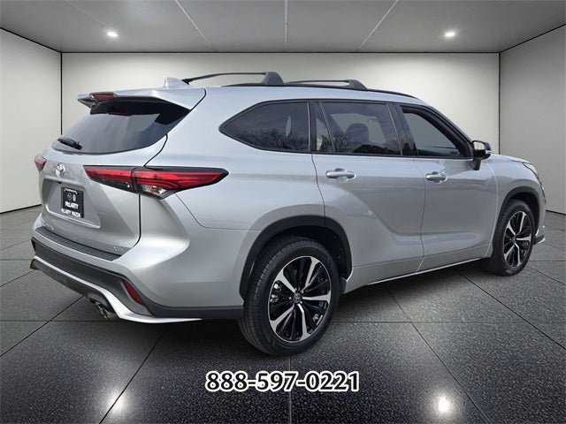 2022 Toyota Highlander XSE