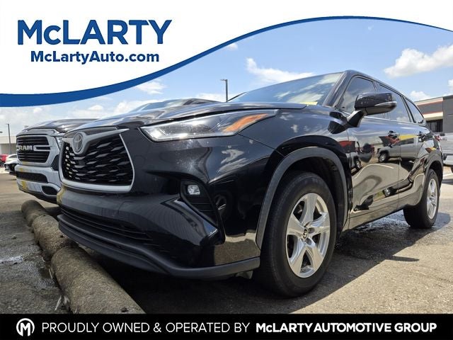 2021 Toyota Highlander LE