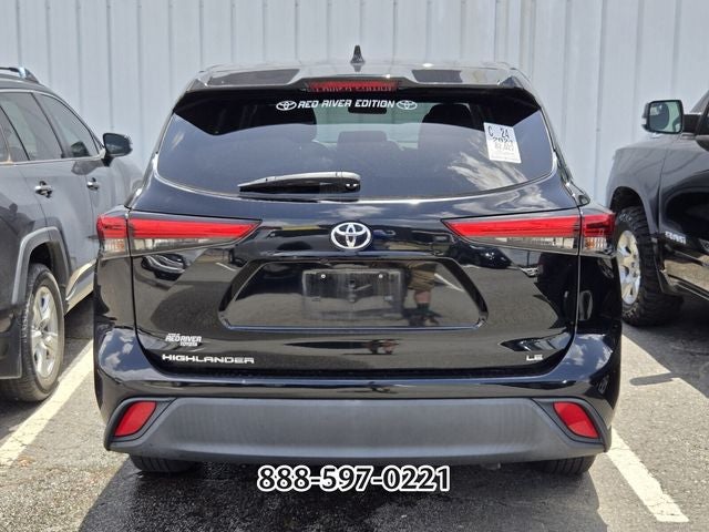 2021 Toyota Highlander LE