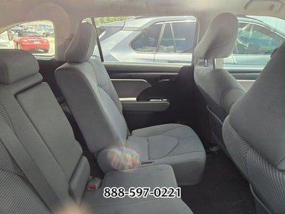 2021 Toyota Highlander LE