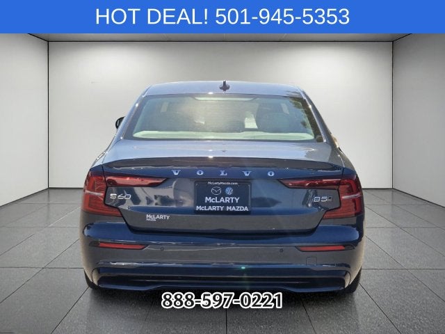 2024 Volvo S60 B5 Plus Dark Theme