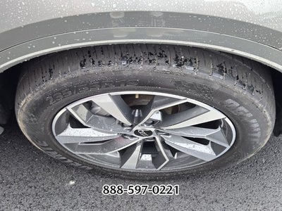 2023 Audi Q5 45 S line Premium quattro