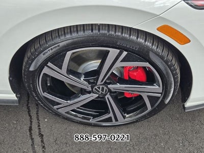 2025 Volkswagen Golf GTI 2.0T SE