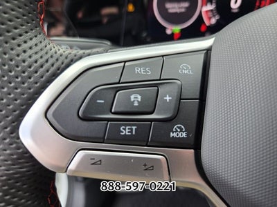 2025 Volkswagen Golf GTI 2.0T SE