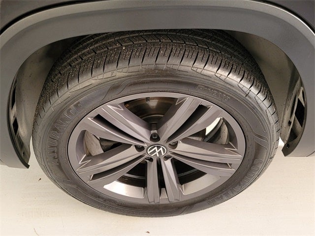 2021 Volkswagen Atlas 3.6L V6 SE w/Technology R-Line