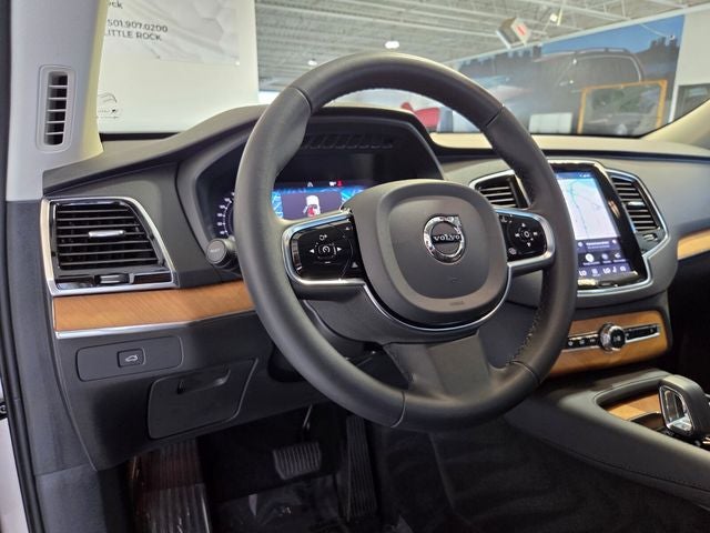 2023 Volvo XC90 B6 Plus 6-Seater