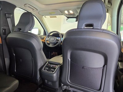 2023 Volvo XC90 B6 Plus 6-Seater