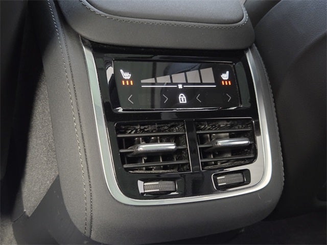 2025 Volvo XC90 B6 Plus 7-Seater 2025.5