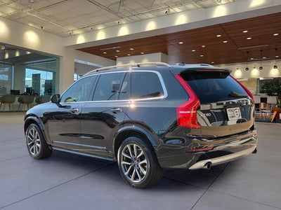2019 Volvo XC90 T5 Momentum
