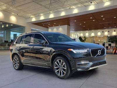 2019 Volvo XC90 T5 Momentum
