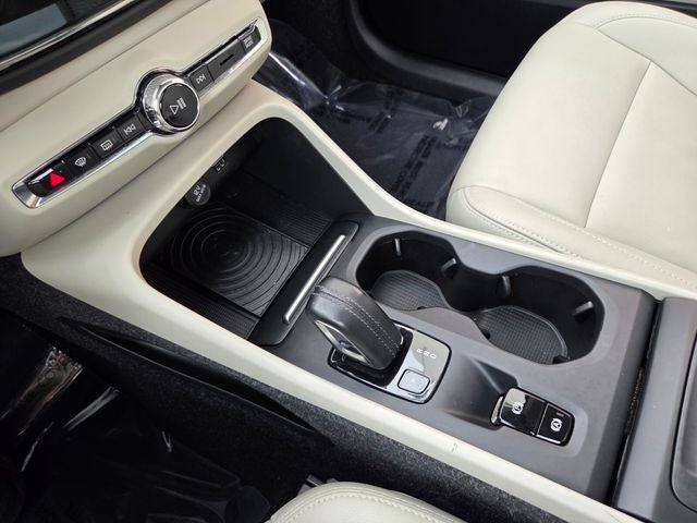 2019 Volvo XC40 Momentum