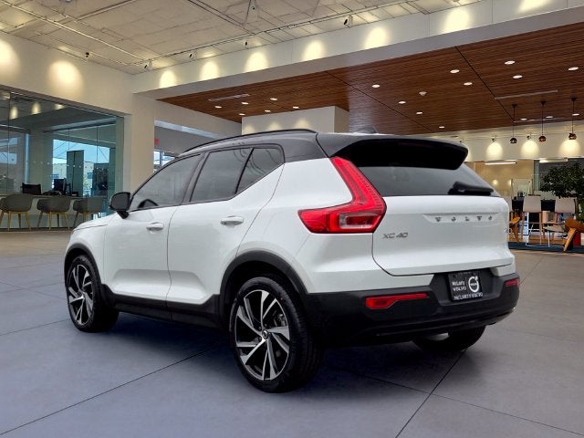 2021 Volvo XC40 R-Design