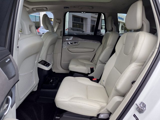 2022 Volvo XC90 T6 Inscription