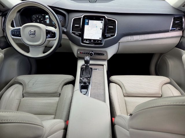 2022 Volvo XC90 T6 Inscription