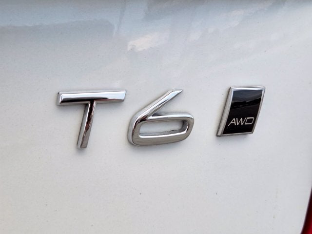 2022 Volvo XC90 T6 Inscription