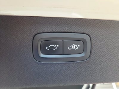 2022 Volvo XC90 T6 Inscription