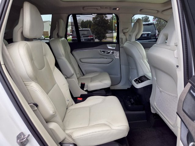 2022 Volvo XC90 T6 Inscription