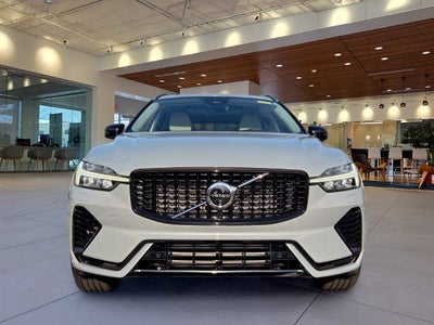 2025 Volvo XC60 Plug-In Hybrid T8 Plus