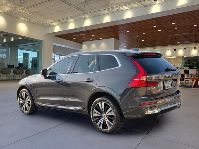 2023 Volvo XC60 B5 Plus Bright Theme