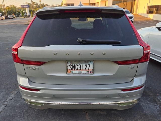 2023 Volvo XC60 B5 Ultimate Bright Theme
