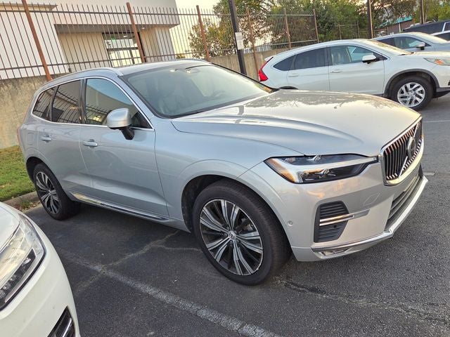 2023 Volvo XC60 B5 Ultimate Bright Theme