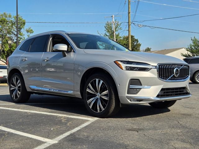 2023 Volvo XC60 B5 Ultimate Bright Theme