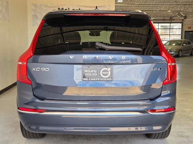 2024 Volvo XC90 B5 Plus