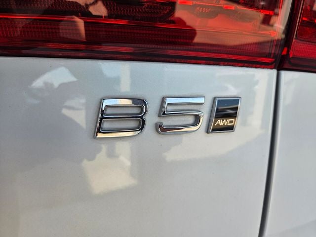 2024 Volvo XC60 B5 Core