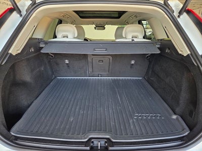 2024 Volvo XC60 B5 Core