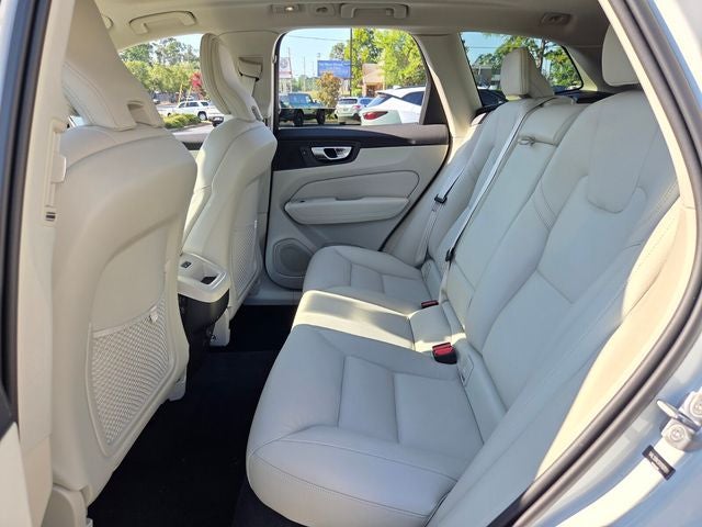 2024 Volvo XC60 B5 Core