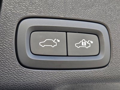 2024 Volvo XC60 B5 Core