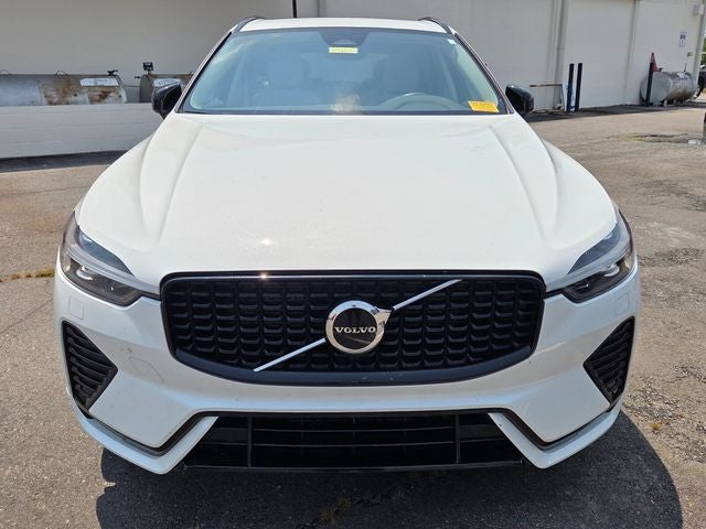 2024 Volvo XC60 B5 Core