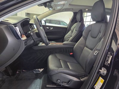 2024 Volvo XC60 B5 Plus Dark Theme