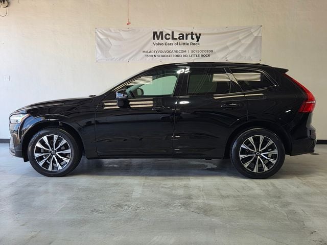2024 Volvo XC60 B5 Plus Dark Theme