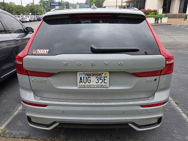 2024 Volvo XC60 B5 Plus Dark Theme
