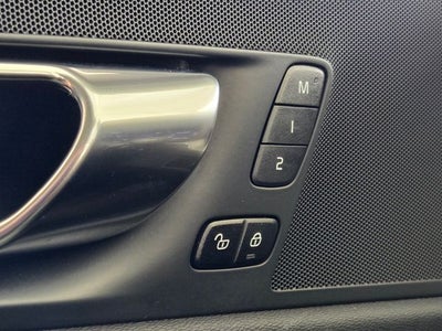 2023 Volvo XC60 B5 Core