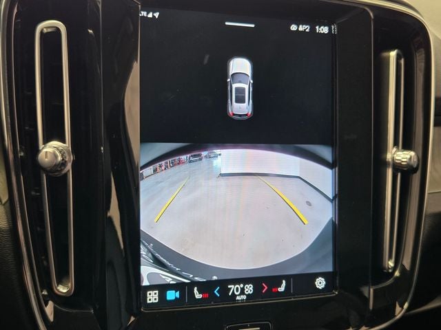 2023 Volvo XC40 B5 Core