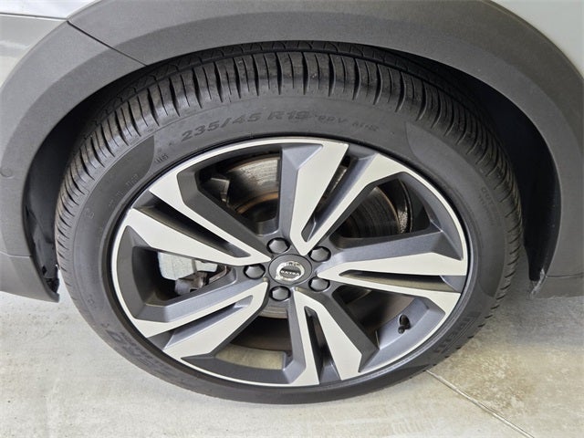 2025 Volvo V60 Cross Country B5 Plus