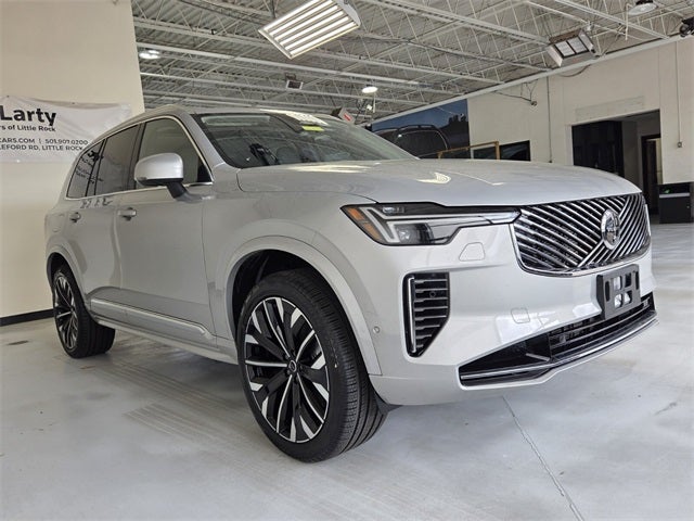 2025 Volvo XC90 B5 Plus 2025.5