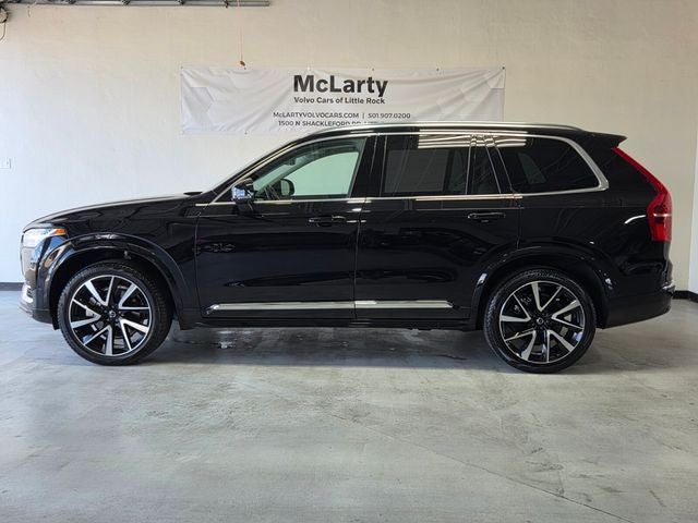 2025 Volvo XC90 B5 Plus