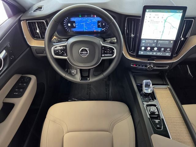 2026 Volvo XC60 B5 Core